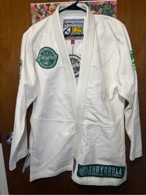 Shoyoroll White & Green Men's Kimono Jacket